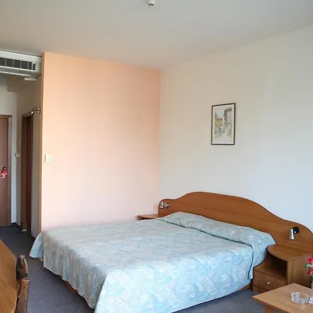 Flamingo 3* Slantchev Briag