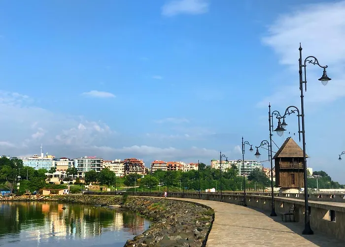 Szálloda Flamingo Napospart