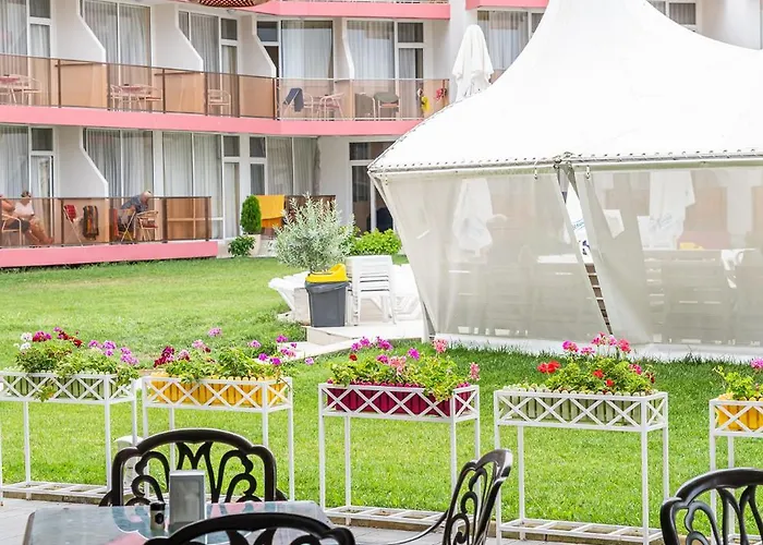 Flamingo Готель 3*