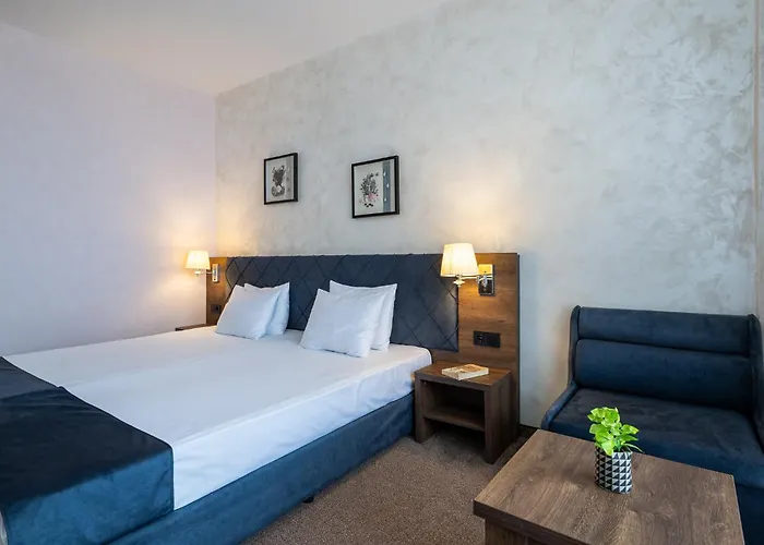 Flamingo Готель