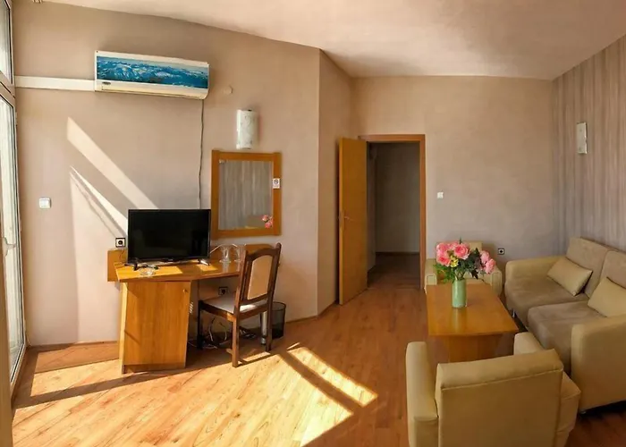 Flamingo 3* Сонячний Берег