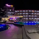 Flamingo Готель